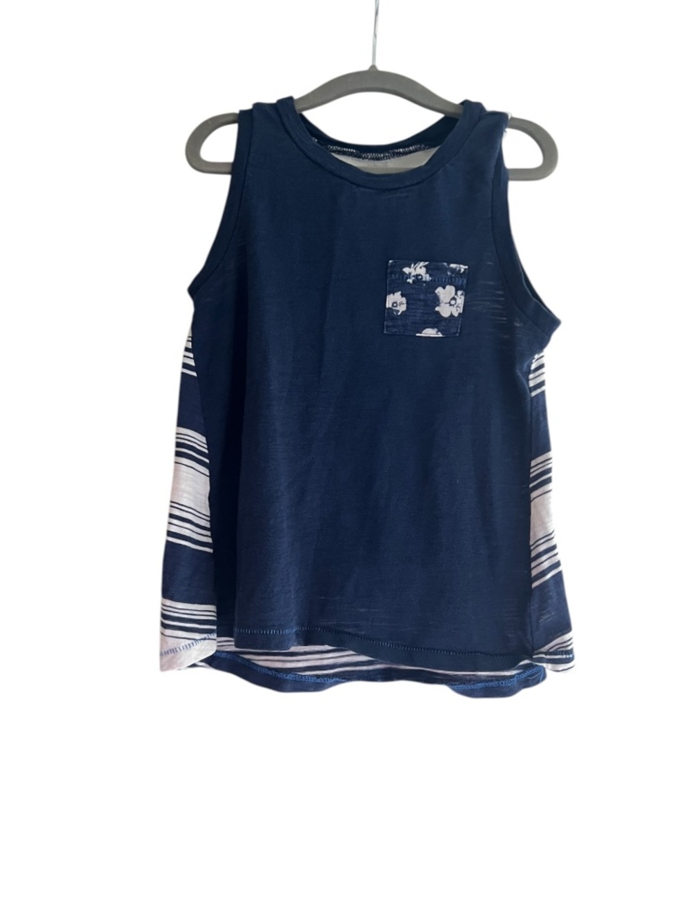 Old Navy Girls Blue Tank Top Floral Pocket Striped Back Size 6-7 VGUC